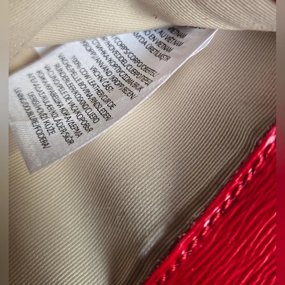 Lauren Ralph Lauren Bennington RLL Red Slim Leather Wallet - Picture 10 of 10